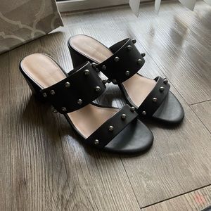 Stuart Weitzman Slip in sandals